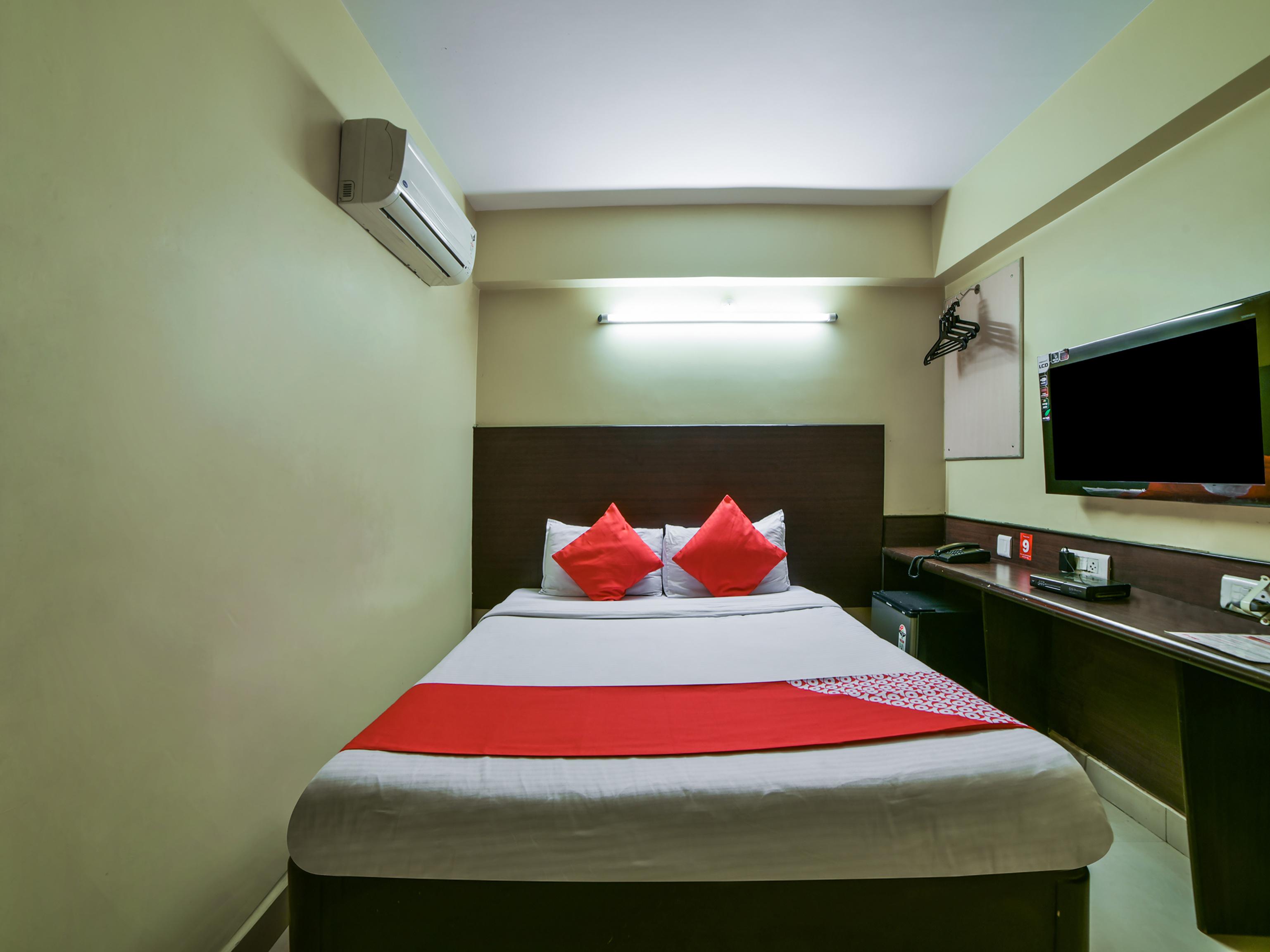 Oyo 2840 Kanha Grand Hyderabad Luaran gambar